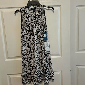 Women’s Sleeveless Dress